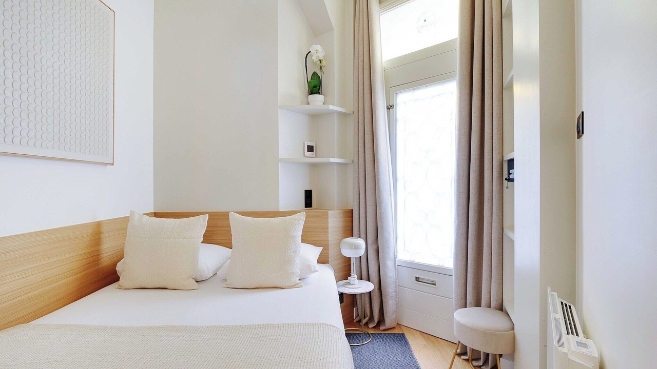 Photo of Bedroom in Quartier de l'Ecole-Militaire