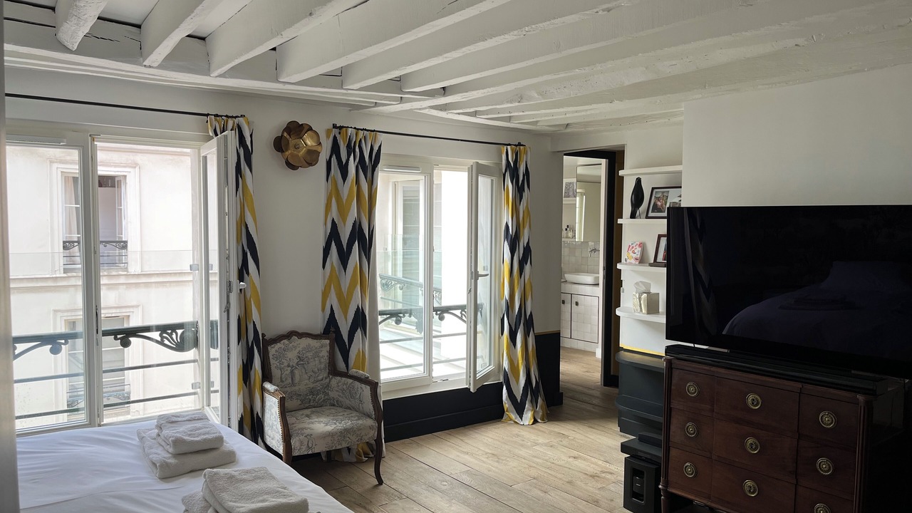 Photo of Bedroom in Quartier de la Place-Vendome