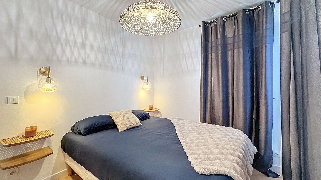Photo of Bedroom in Joinville-le-Pont