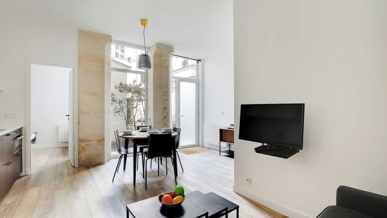 Photo of Livingroom in Quartier de la Folie-Mericourt