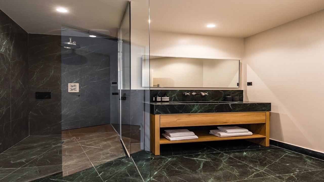 Photo of Bathroom in Chaillot