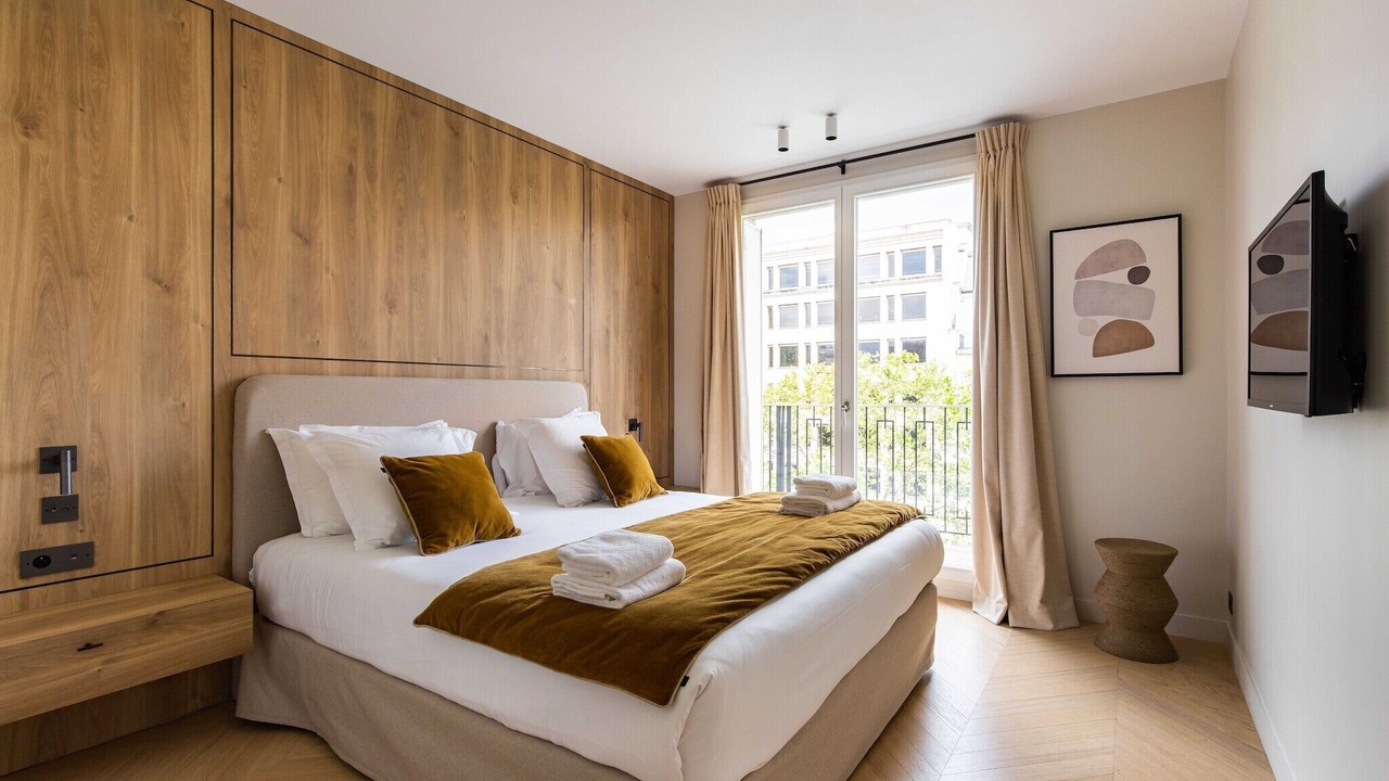 Photo of Bedroom in Chaillot
