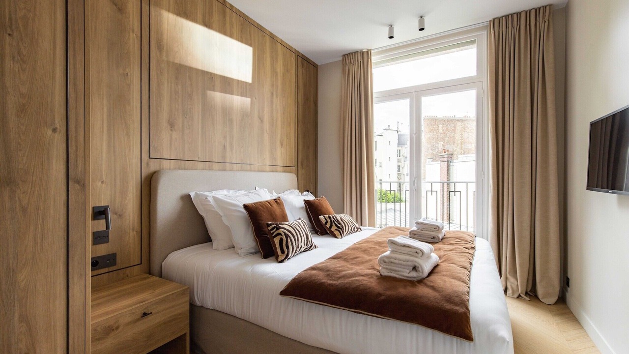 Photo of Bedroom in Chaillot