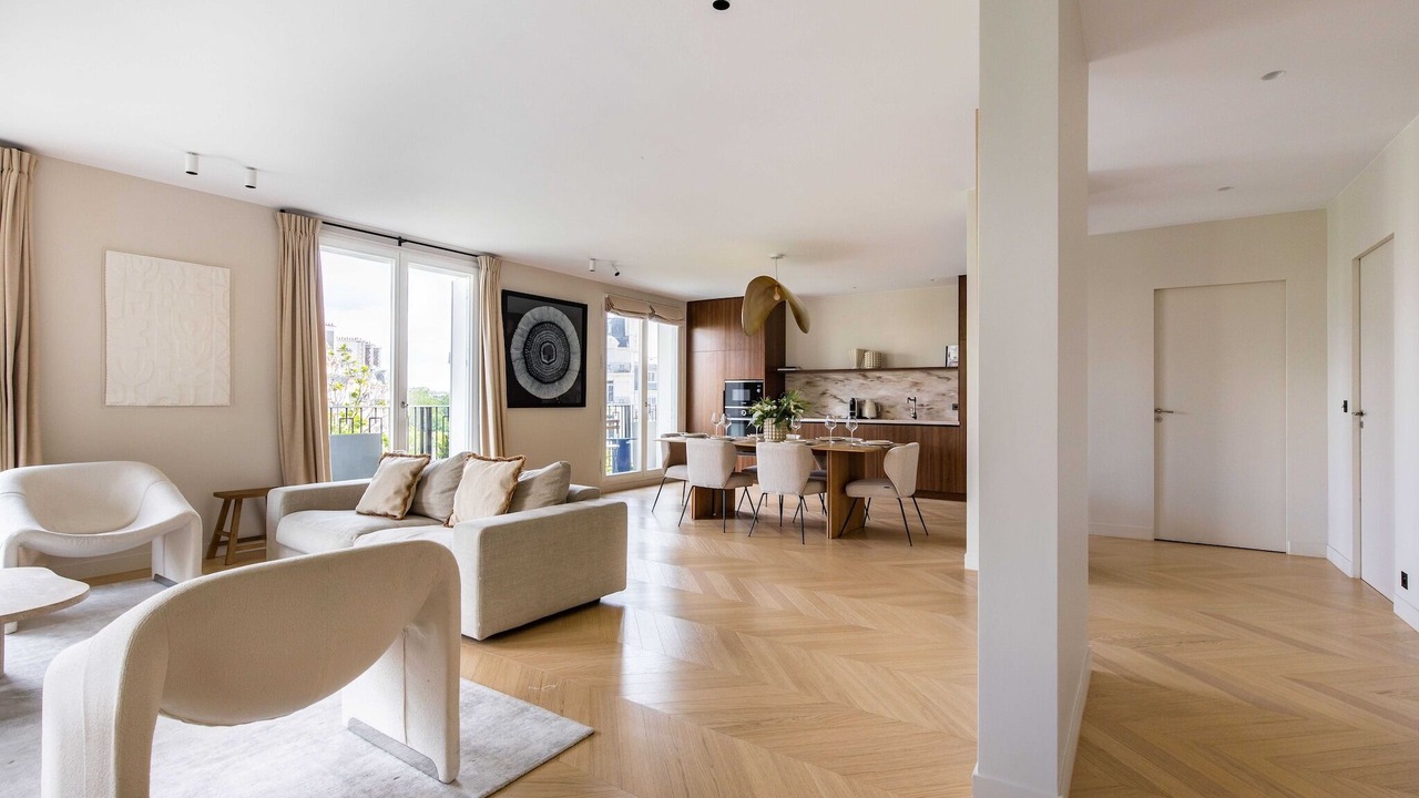 Photo of Livingroom in Chaillot