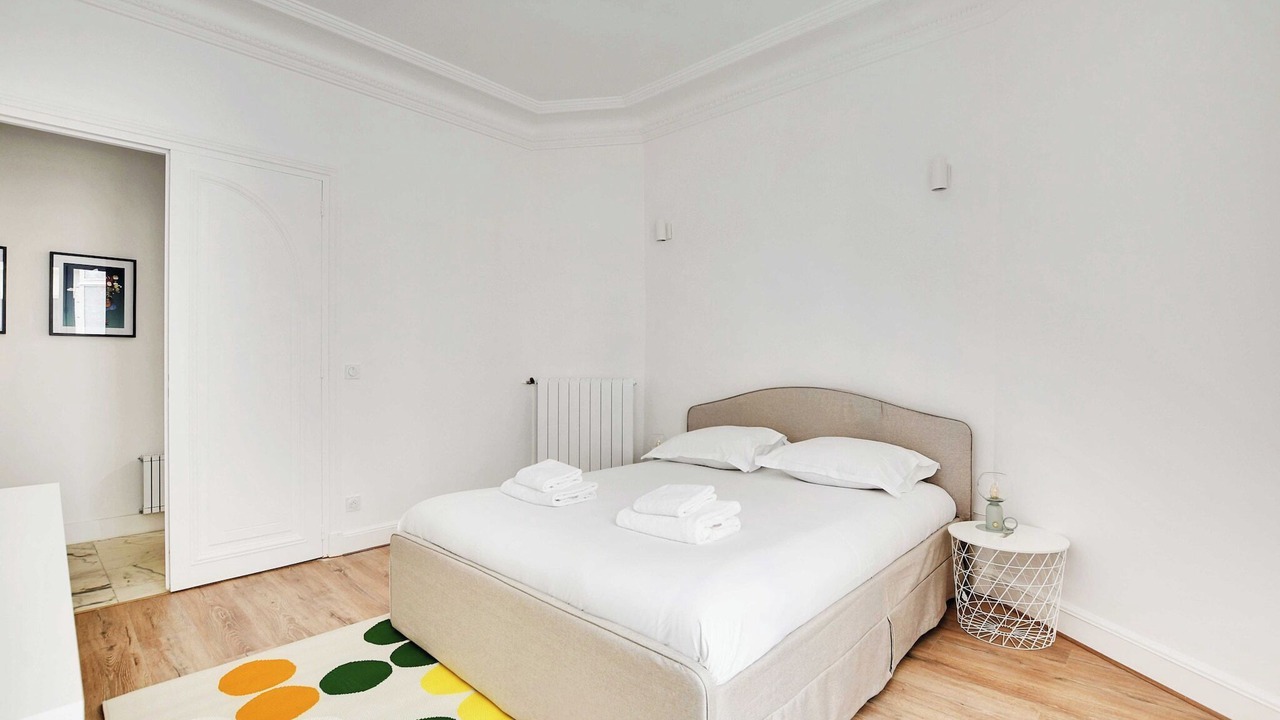 Photo of Bedroom in Chaillot