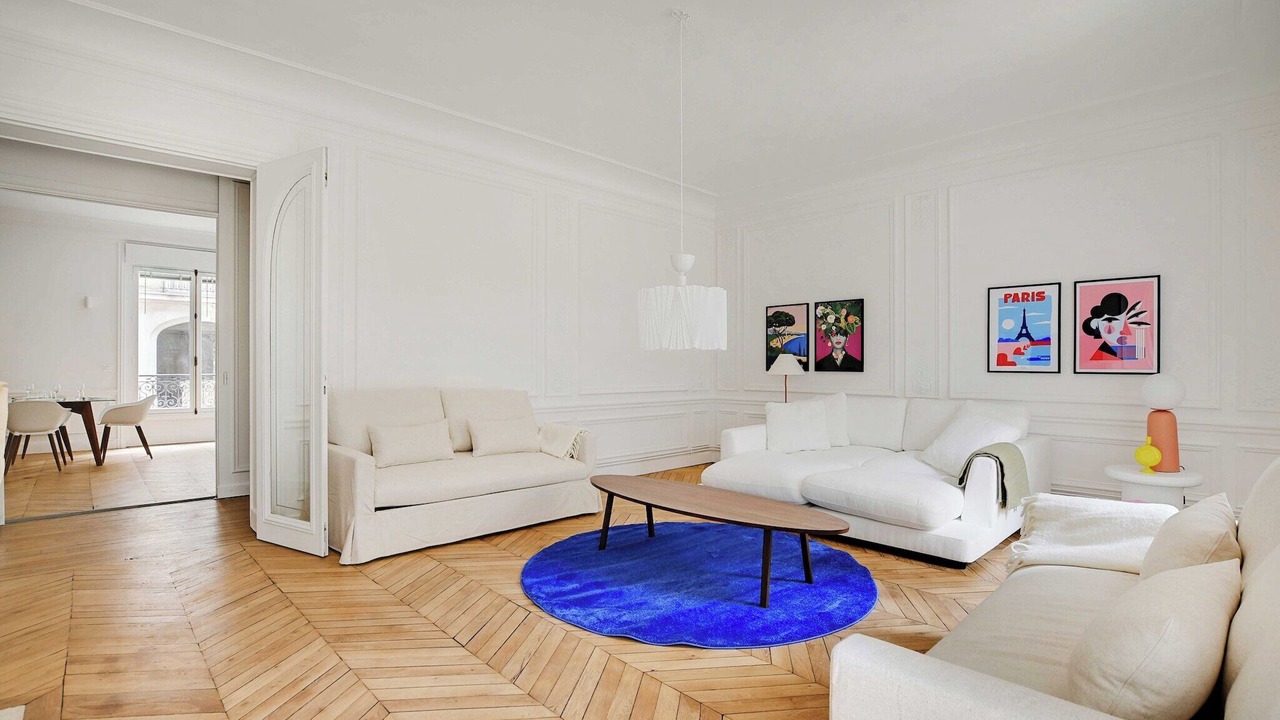 Photo of Livingroom in Chaillot