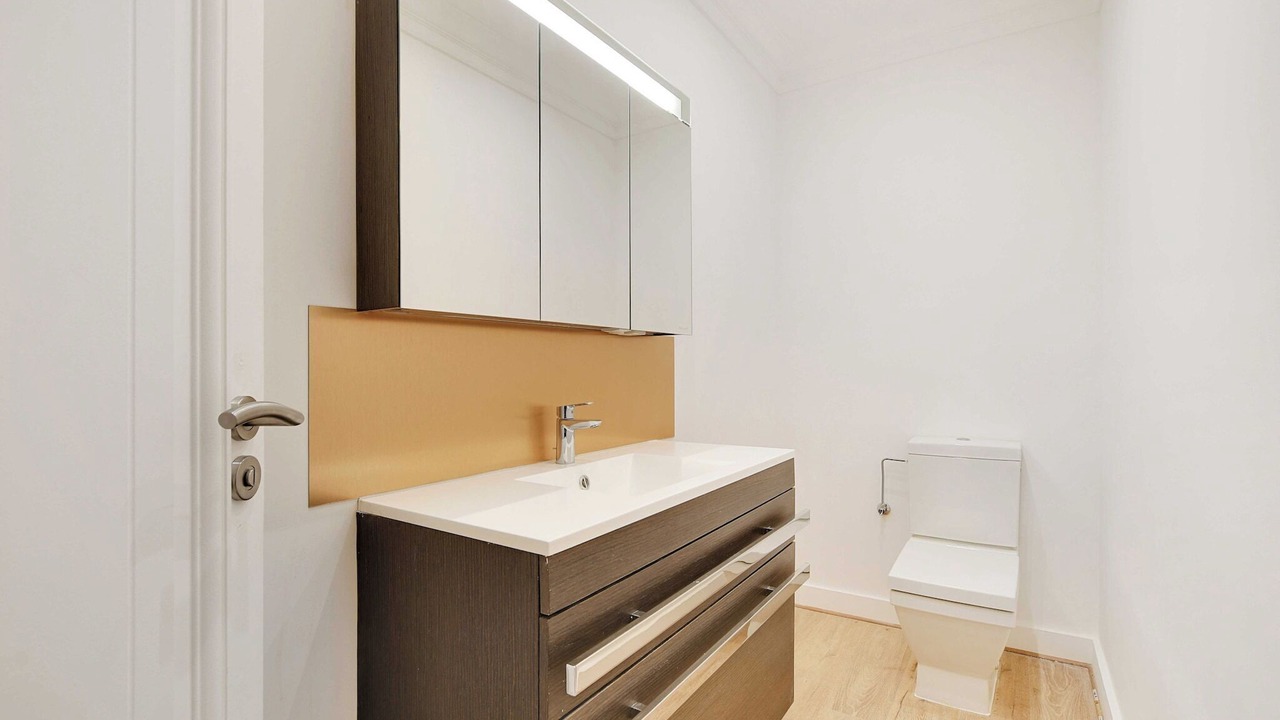 Photo of Bathroom in Chaillot