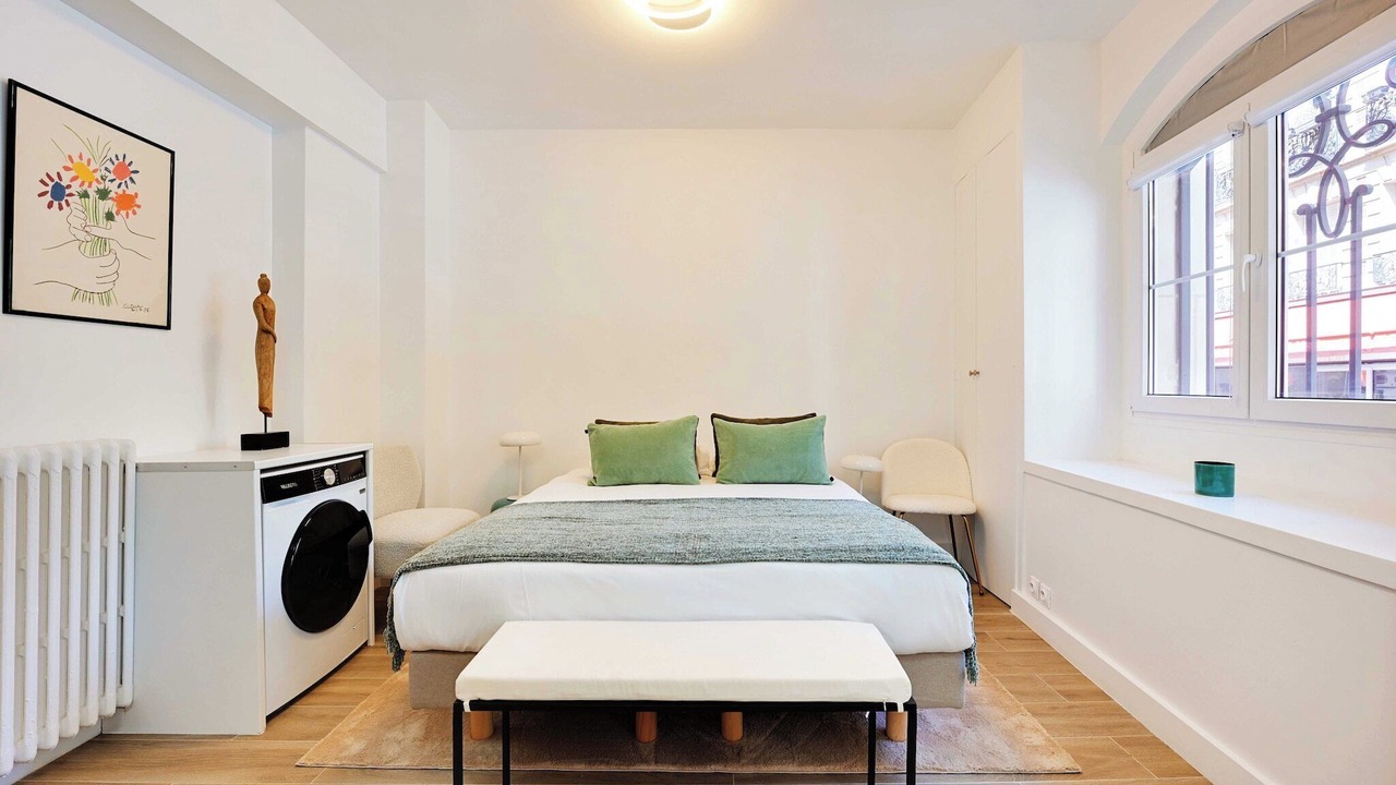 Photo of Bedroom in 16th Arrondissement