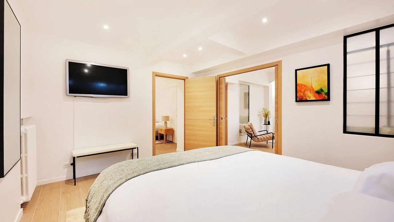 Photo of Bedroom in 16th Arrondissement