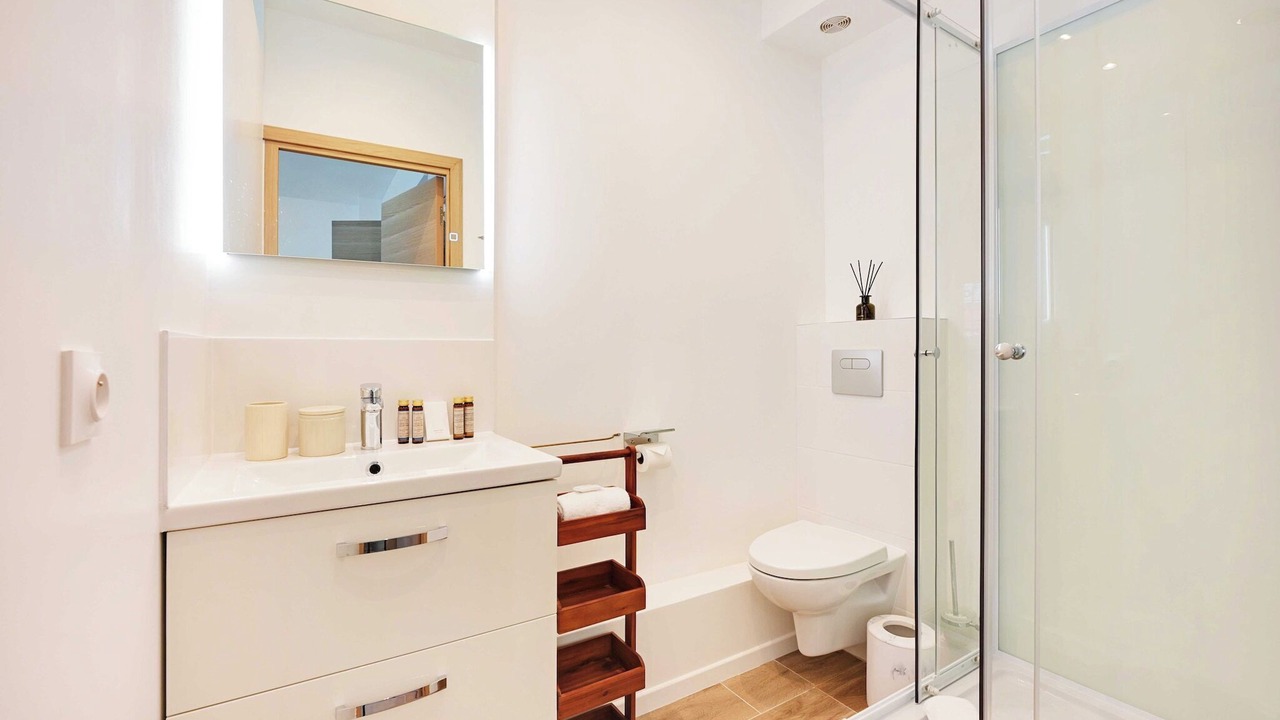 Photo of Bathroom in 16th Arrondissement