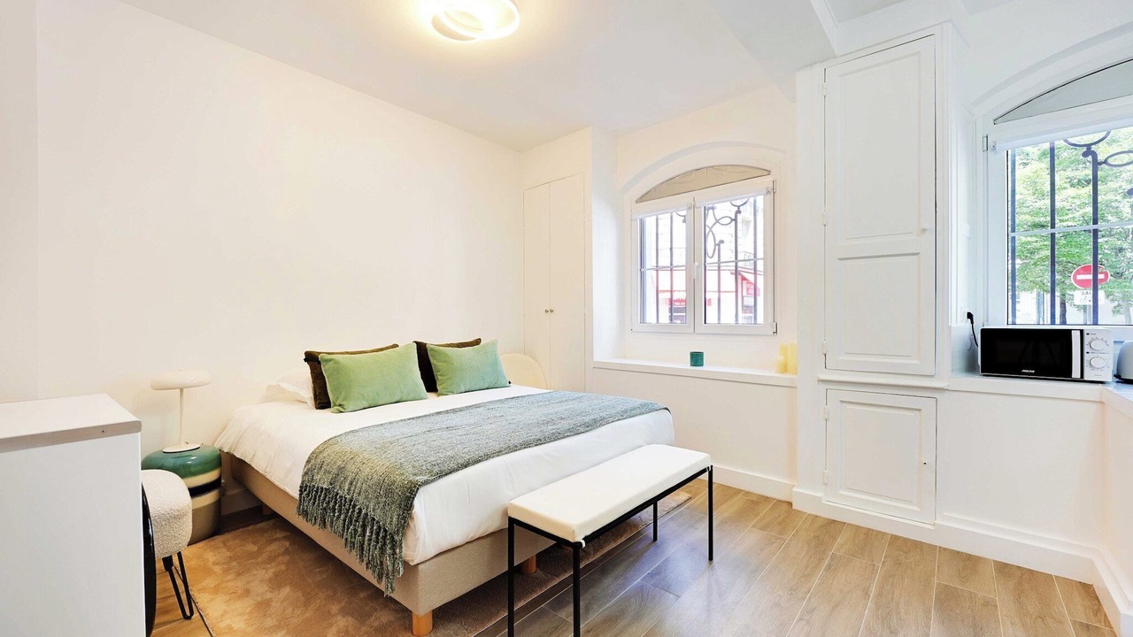 Photo of Bedroom in 16th Arrondissement