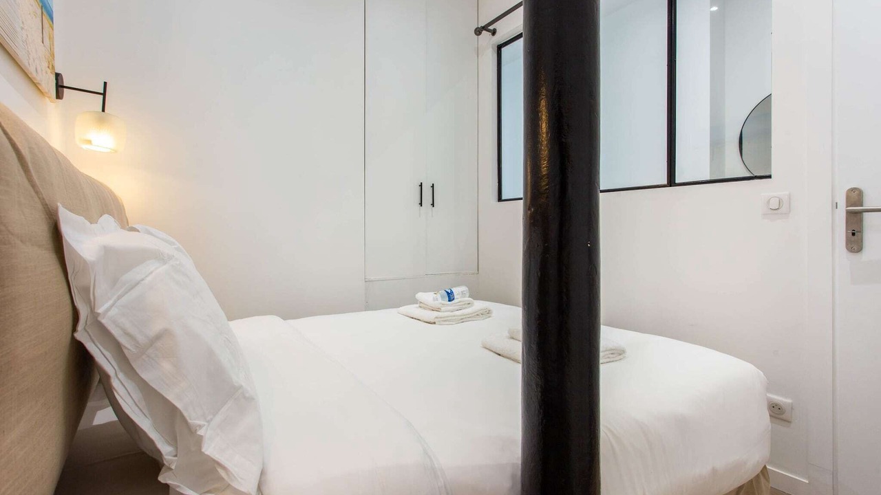 Photo of Bedroom in Quartier de la Folie-Mericourt