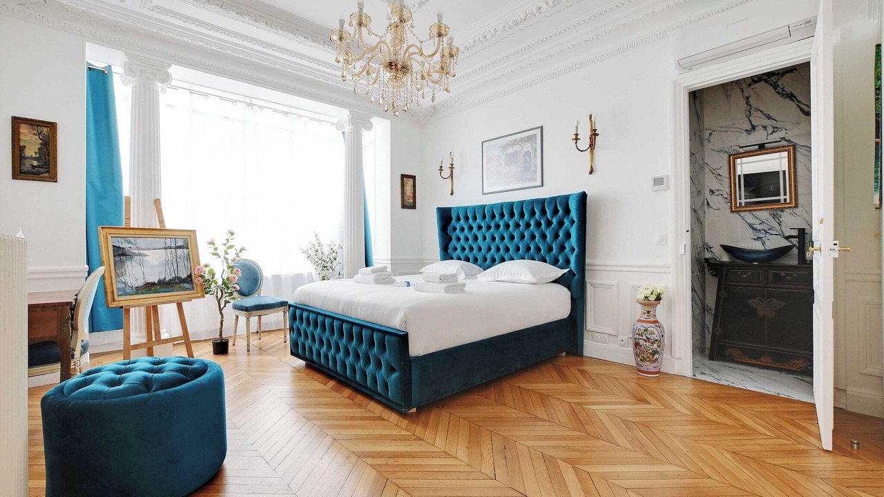 Photo of Bedroom in Chaillot