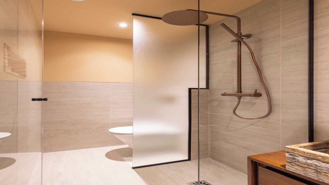 Photo of Bathroom in Paris City Center