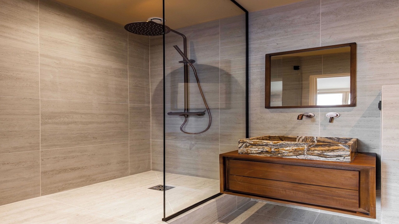 Photo of Bathroom in Paris City Center