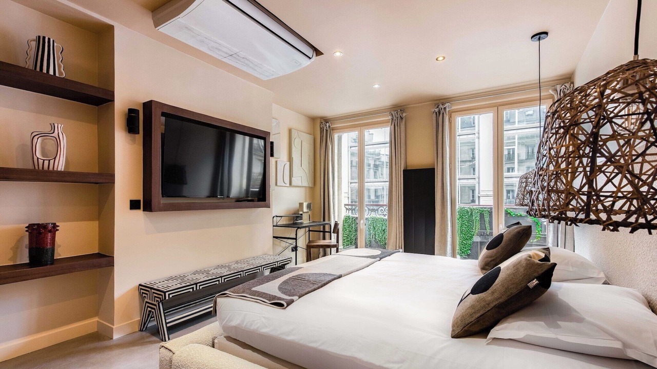Photo of Bedroom in Paris City Center