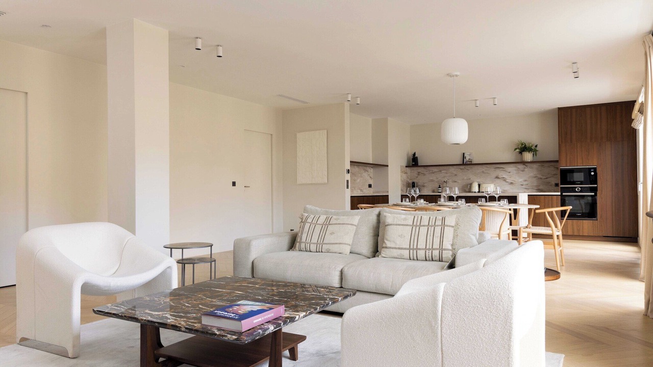 Photo of Livingroom in Chaillot