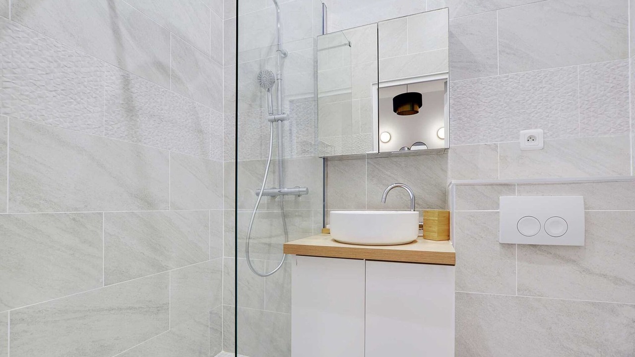 Photo of Bathroom in Charonne
