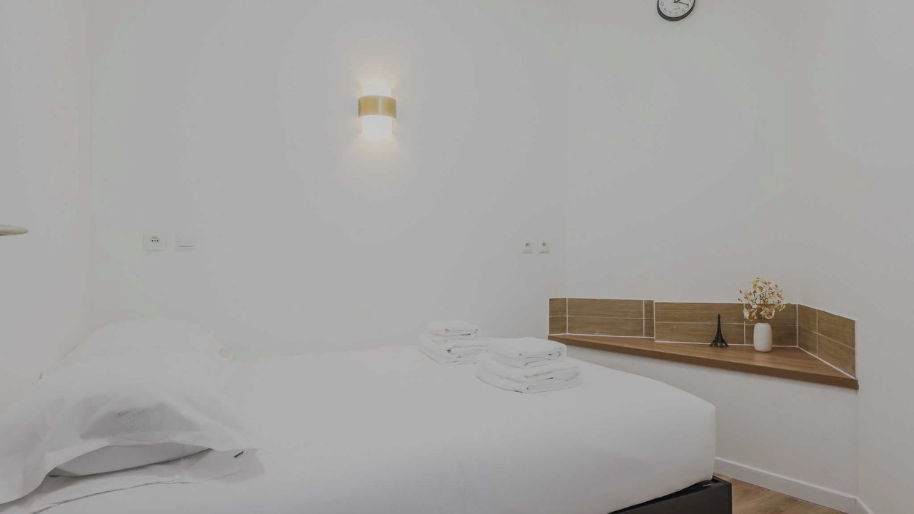 Photo of Bedroom in Levallois-Perret