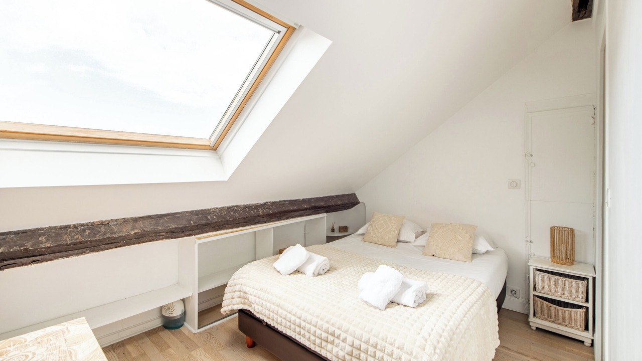 Photo of Bedroom in Sorbonne