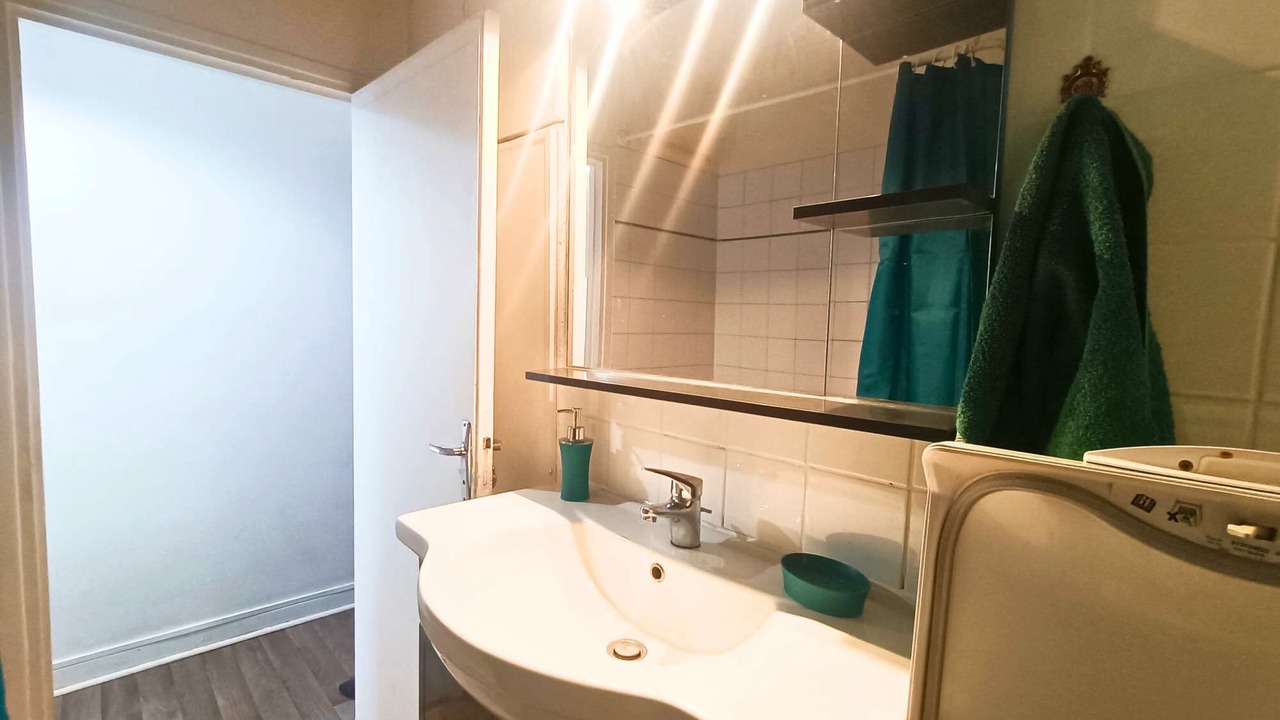 Photo of Bathroom in Thiais