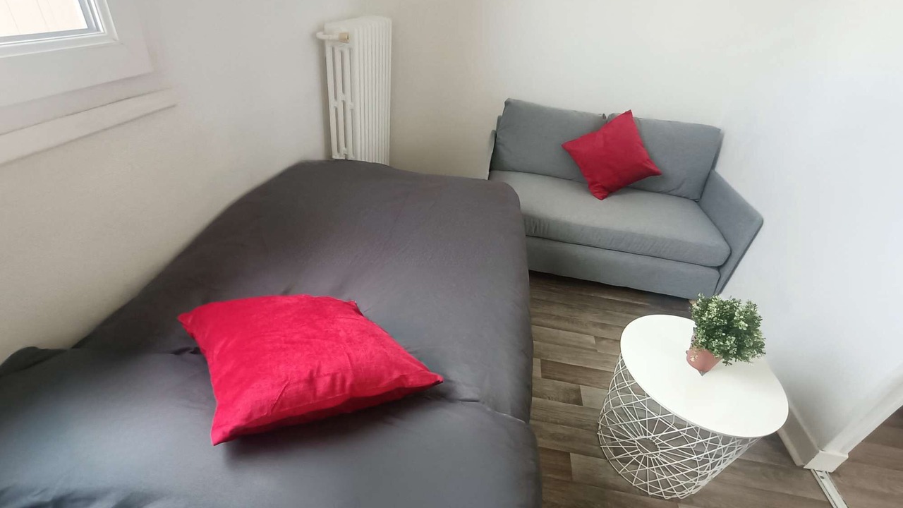 Photo of Bedroom in Thiais