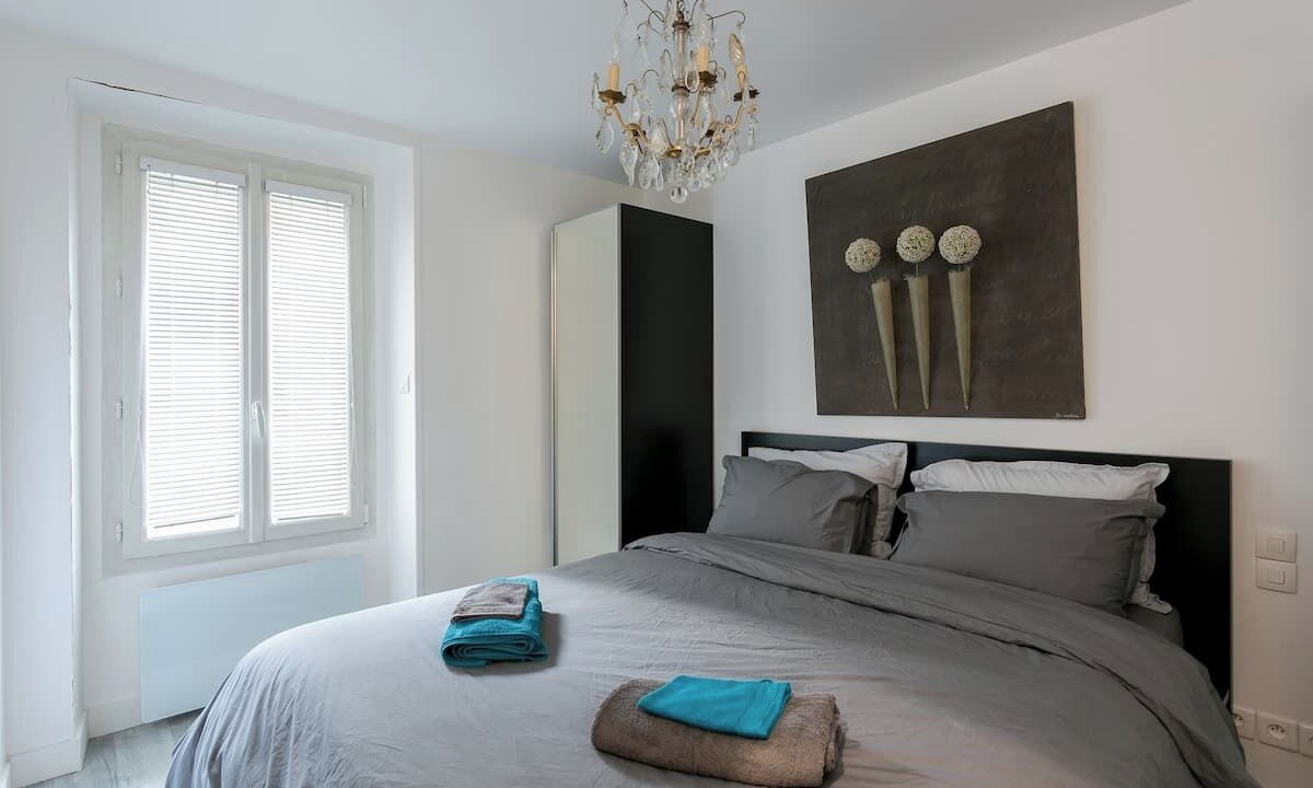 Photo of Bedroom in Grenelle