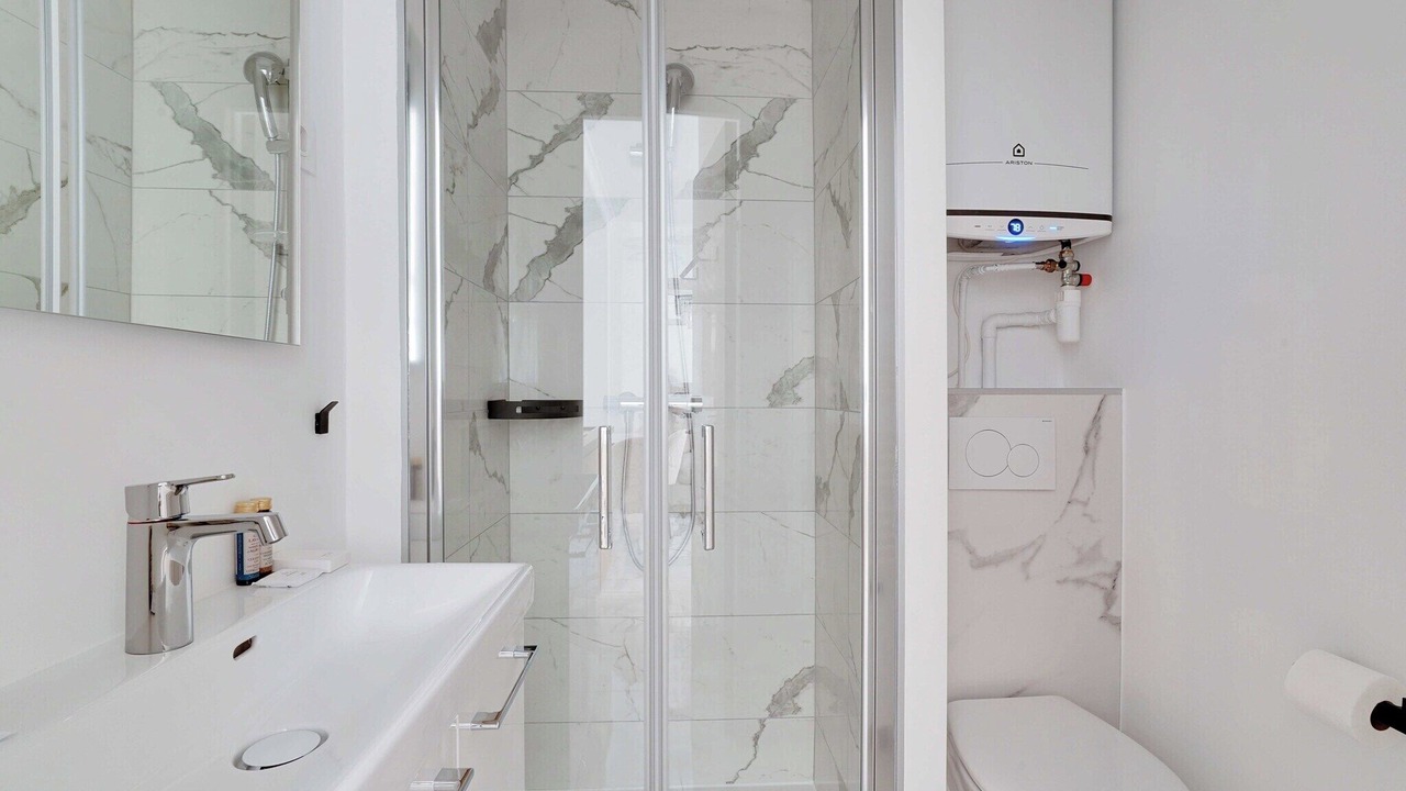 Photo of Bathroom in Chaillot