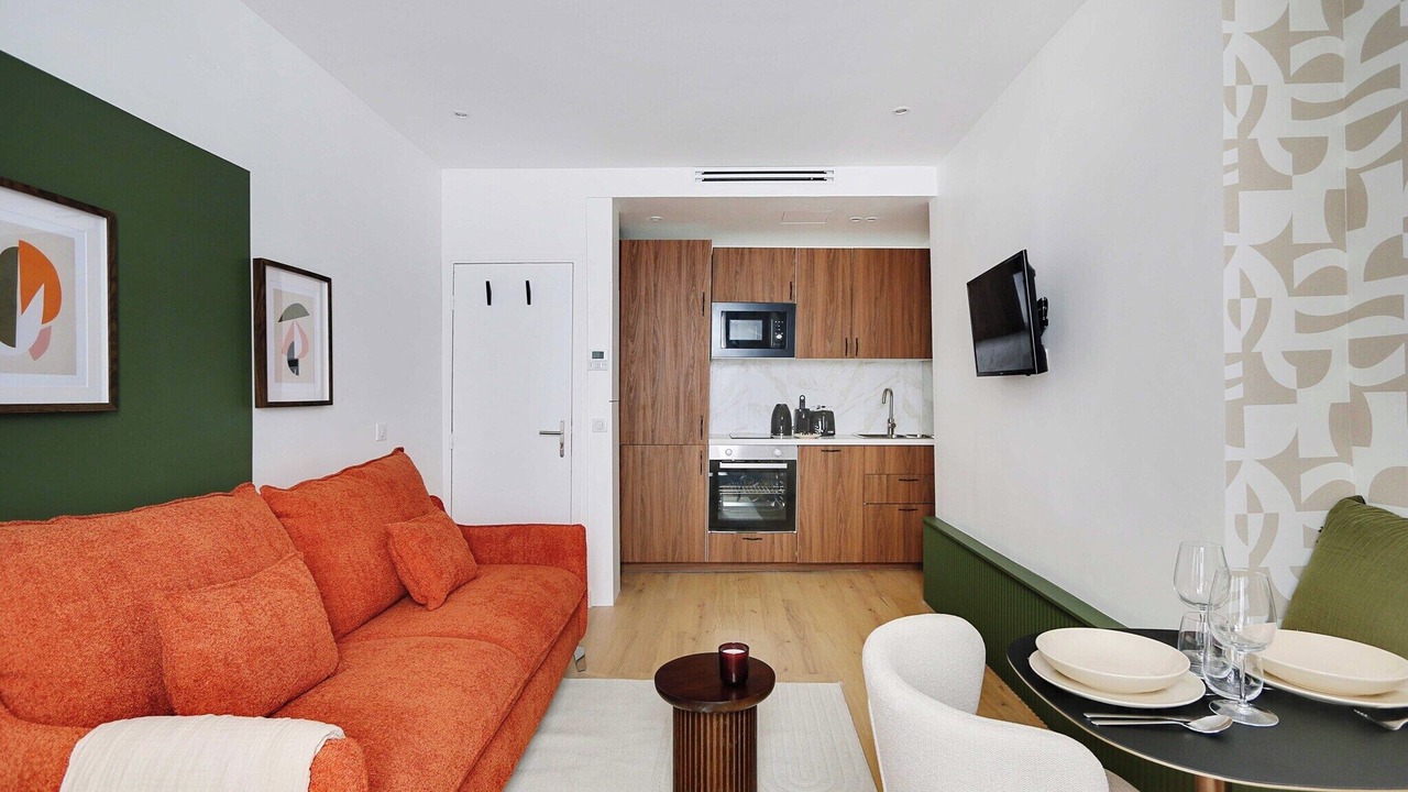 Photo of Livingroom in Clignancourt