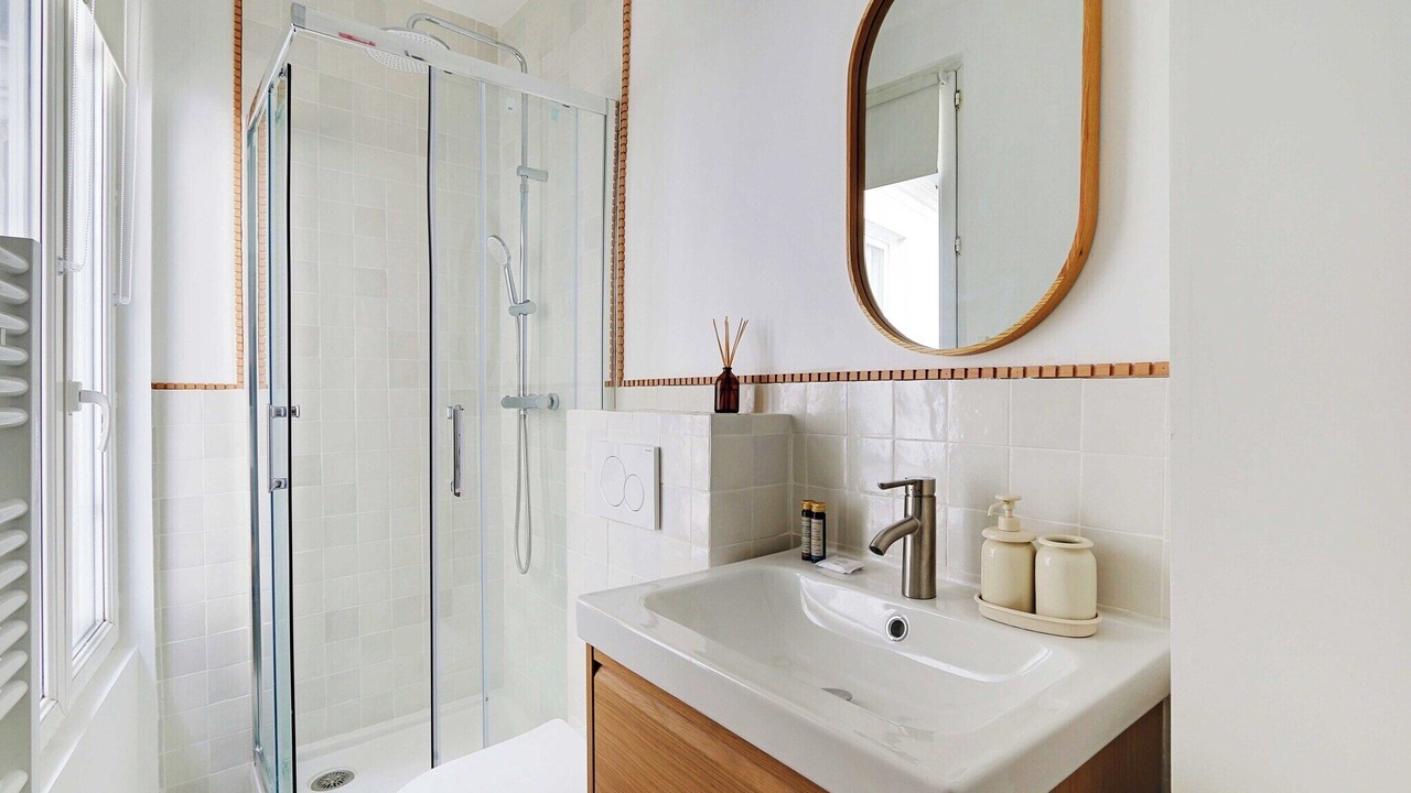 Photo of Bathroom in Clignancourt