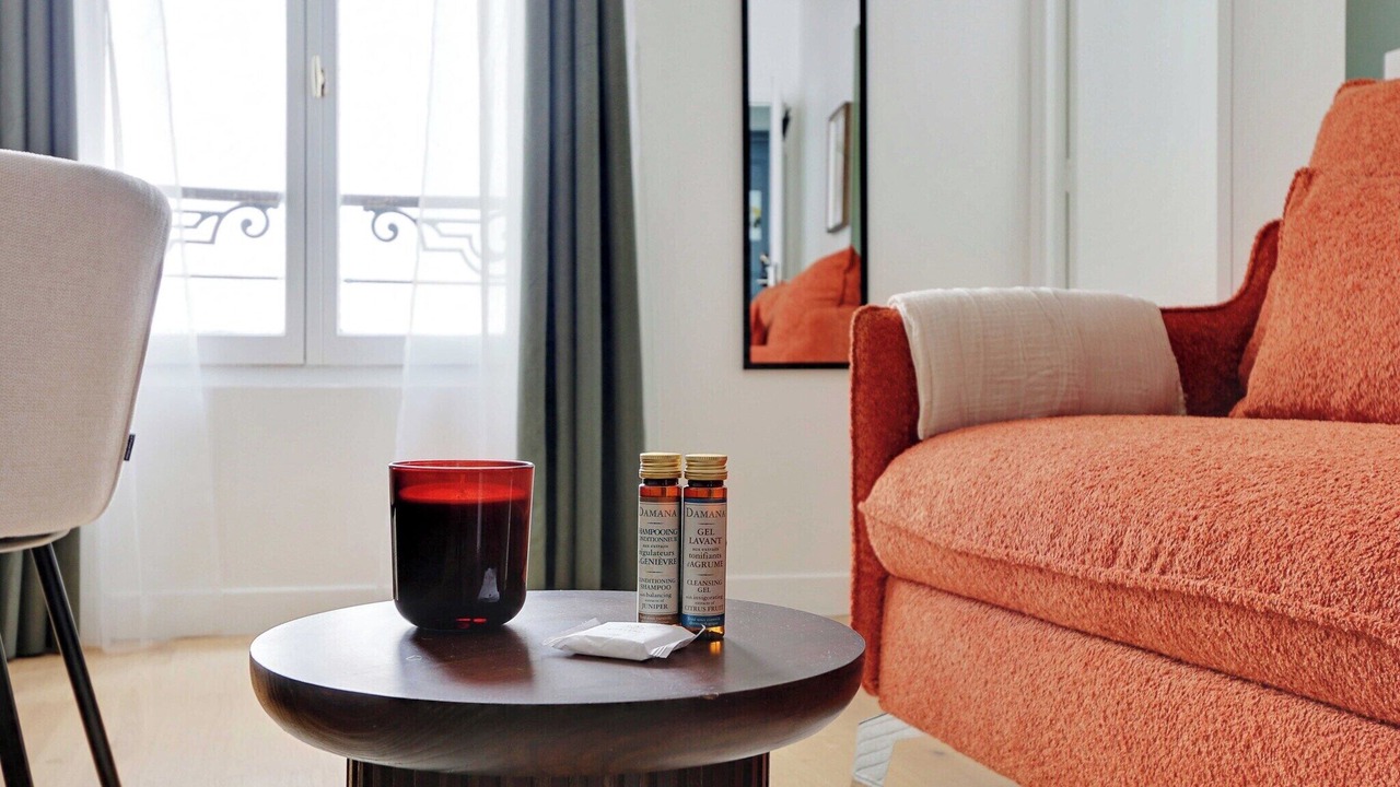 Photo of Livingroom in Clignancourt