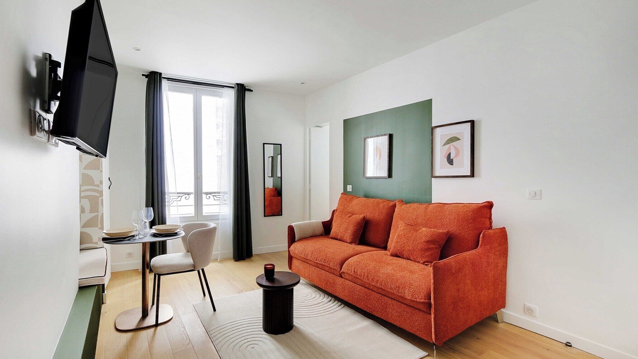 Photo of Livingroom in Clignancourt