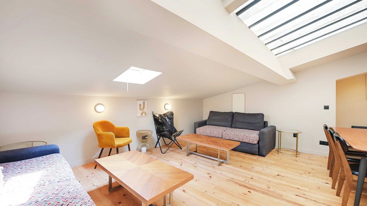 Photo of Livingroom in Butte-aux-Cailles