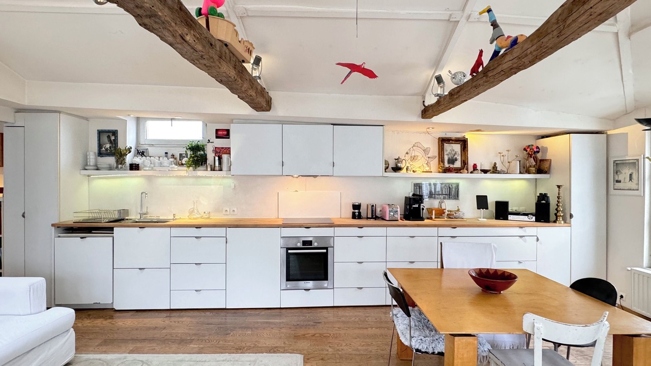 Photo of Kitchen in Quartier de la Folie-Mericourt