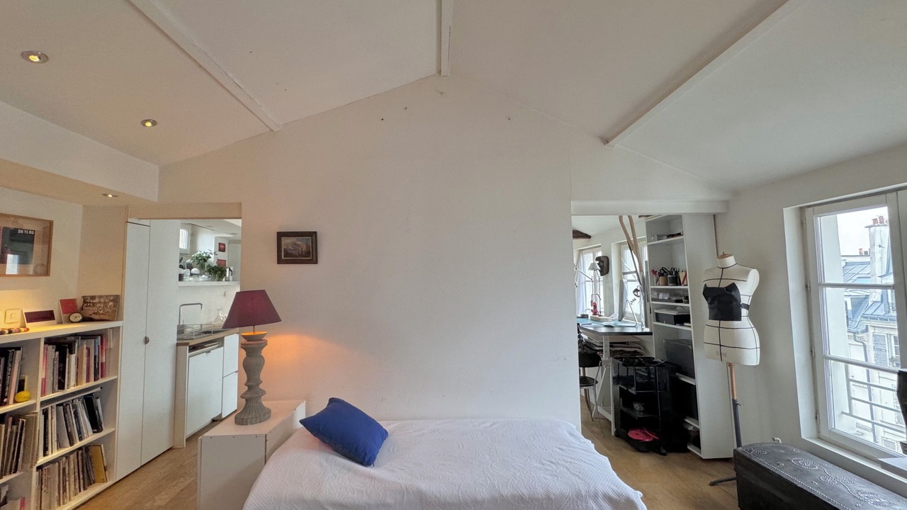 Photo of Bedroom in Quartier de la Folie-Mericourt