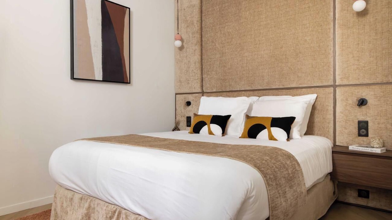 Photo of Bedroom in 3rd Arrondissement