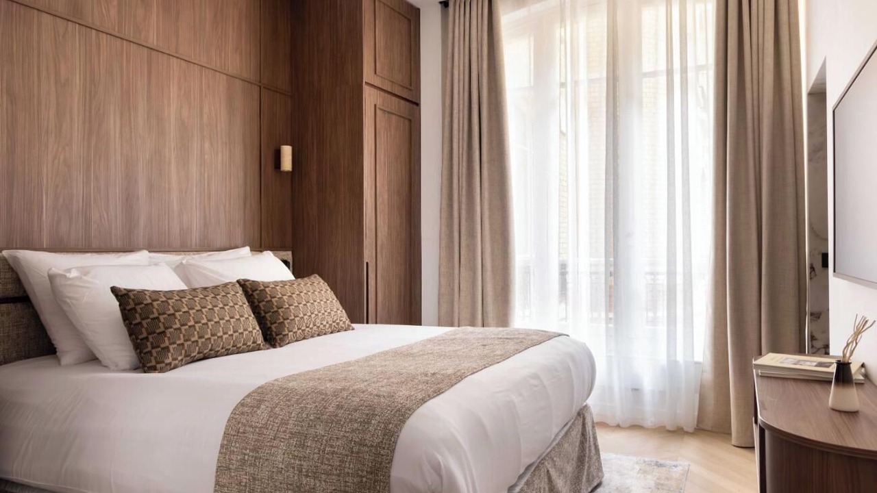 Photo of Bedroom in 3rd Arrondissement