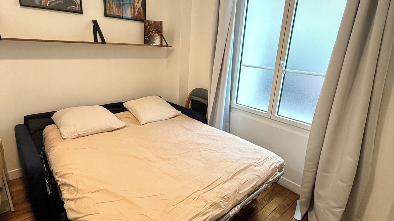 Photo of Bedroom in 12th Arrondissement