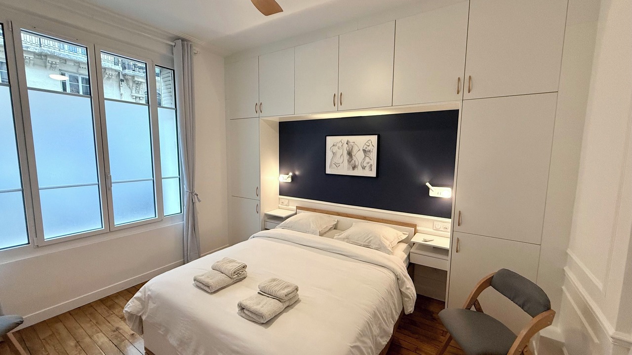 Photo of Bedroom in 12th Arrondissement