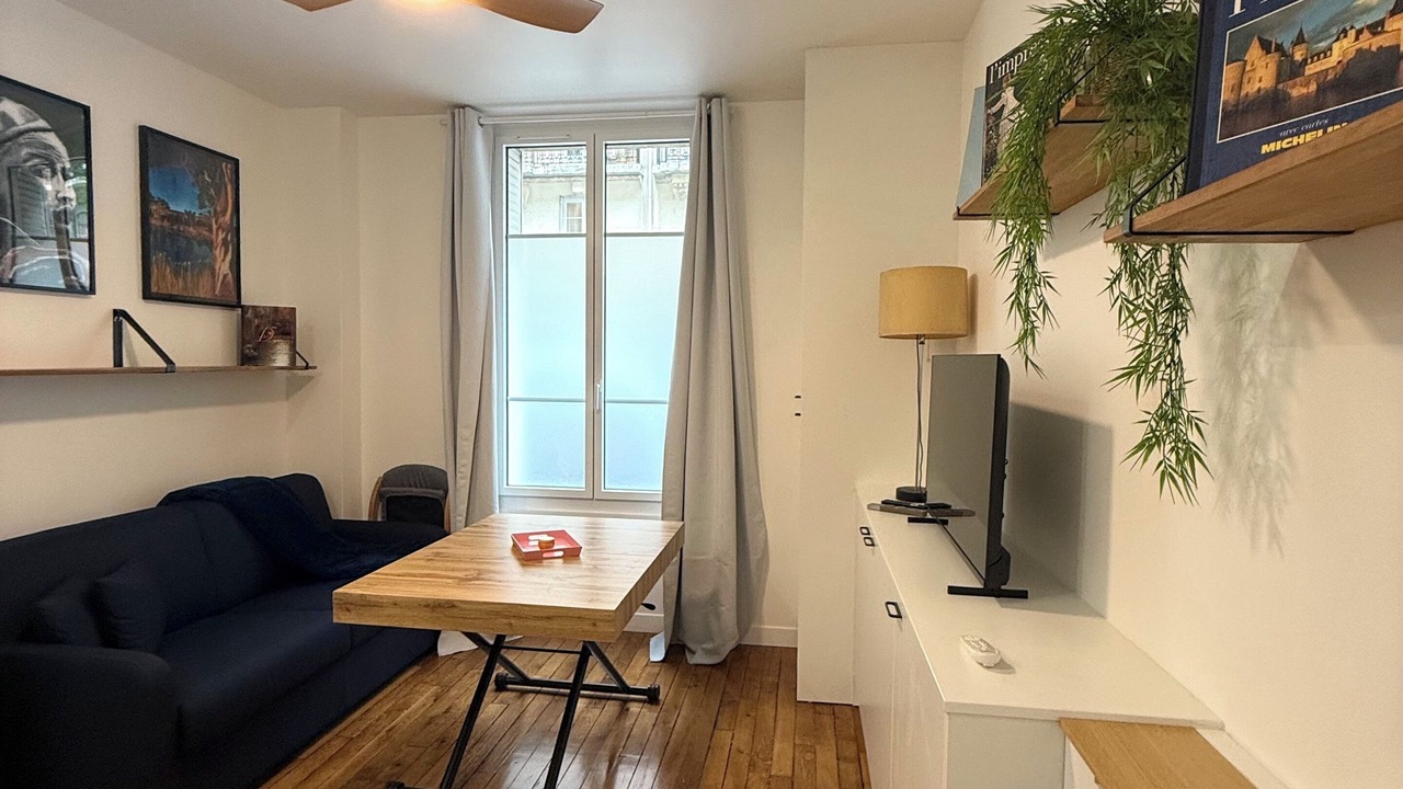 Photo of Livingroom in 12th Arrondissement
