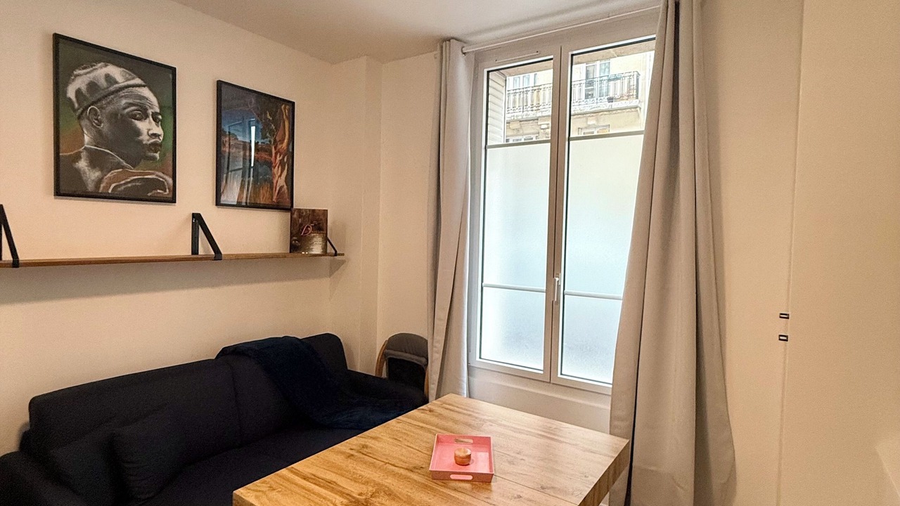 Photo of Livingroom in 12th Arrondissement