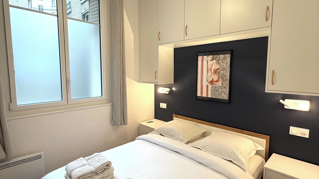 Photo of Bedroom in 12th Arrondissement