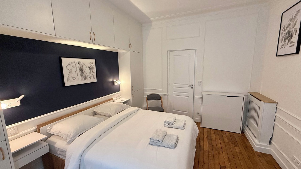 Photo of Bedroom in 12th Arrondissement