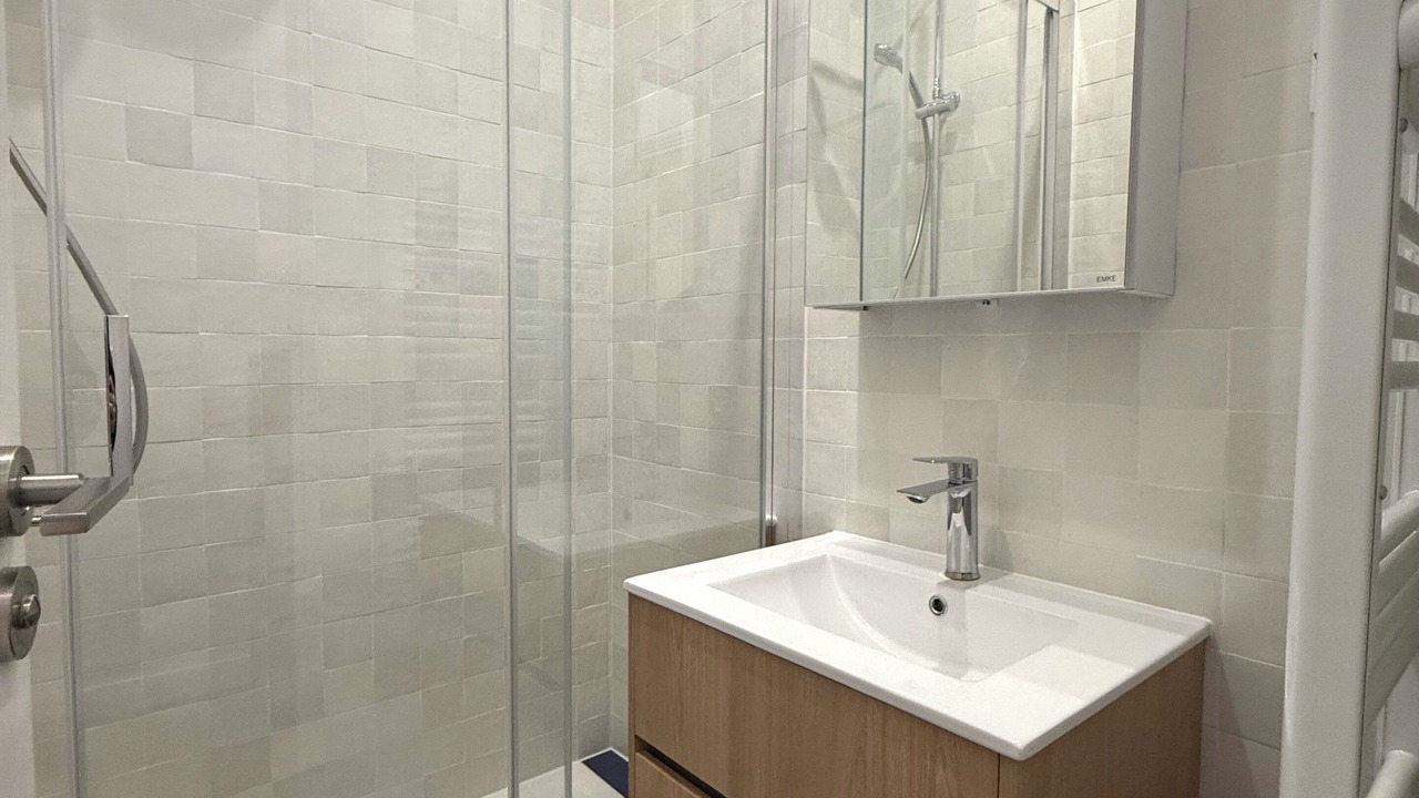 Photo of Bathroom in 12th Arrondissement