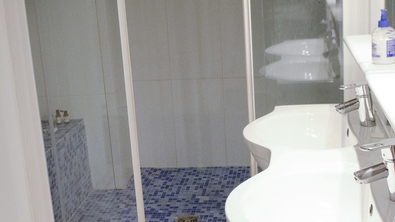 Photo of Bathroom in Madeleine