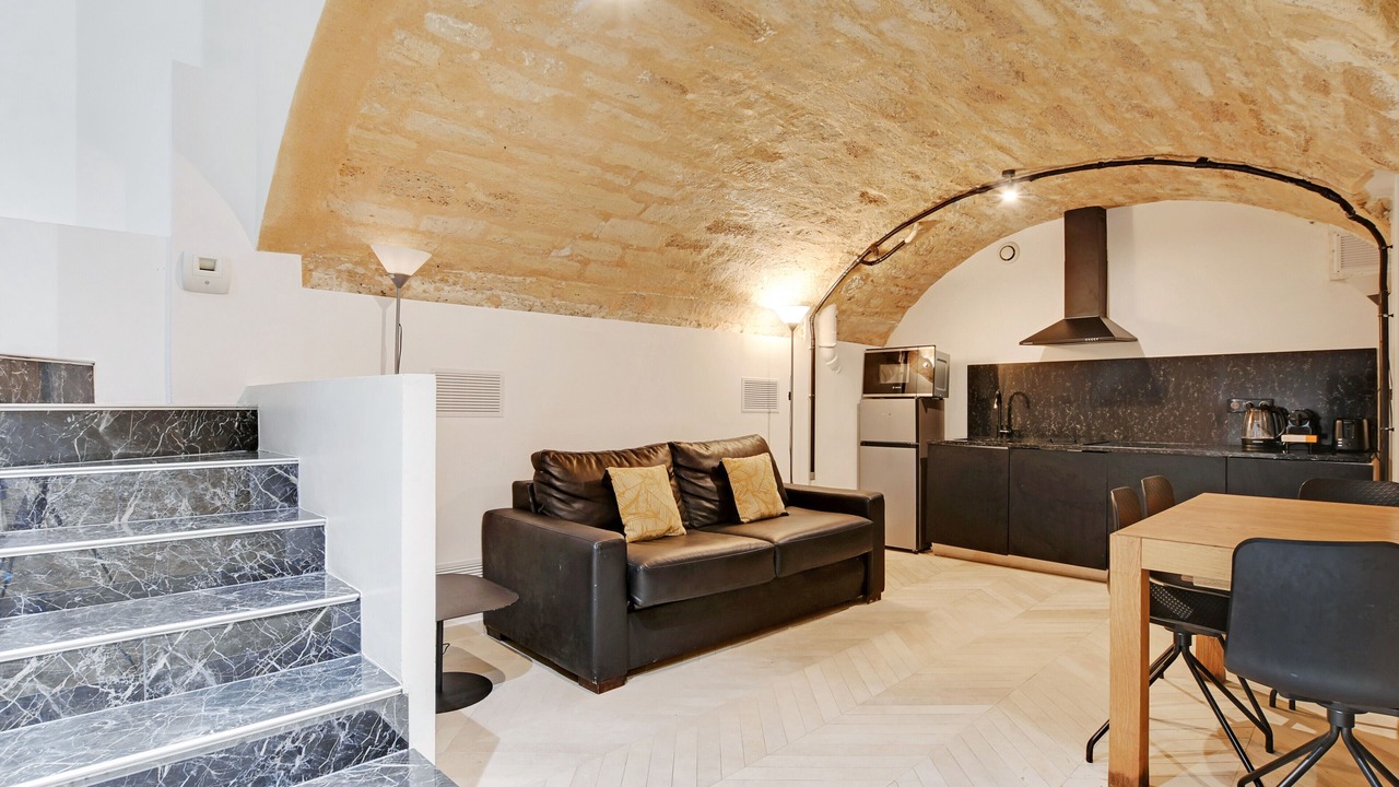 Photo of Livingroom in Quartier de la Place-Vendome