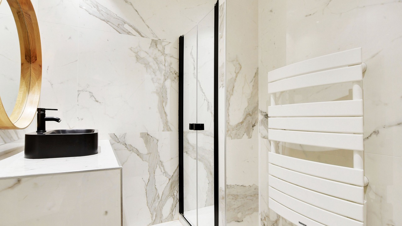 Photo of Bathroom in Quartier de la Place-Vendome