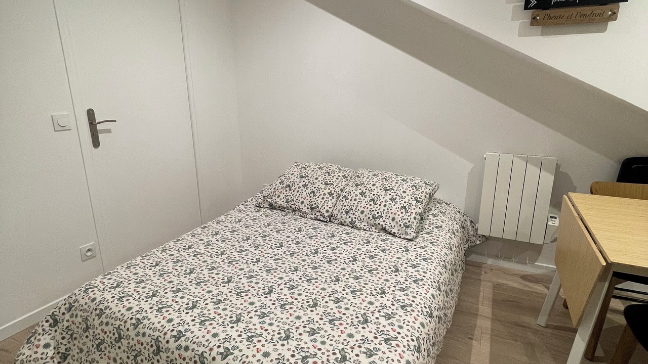 Photo of Bedroom in Noisy-le-Sec