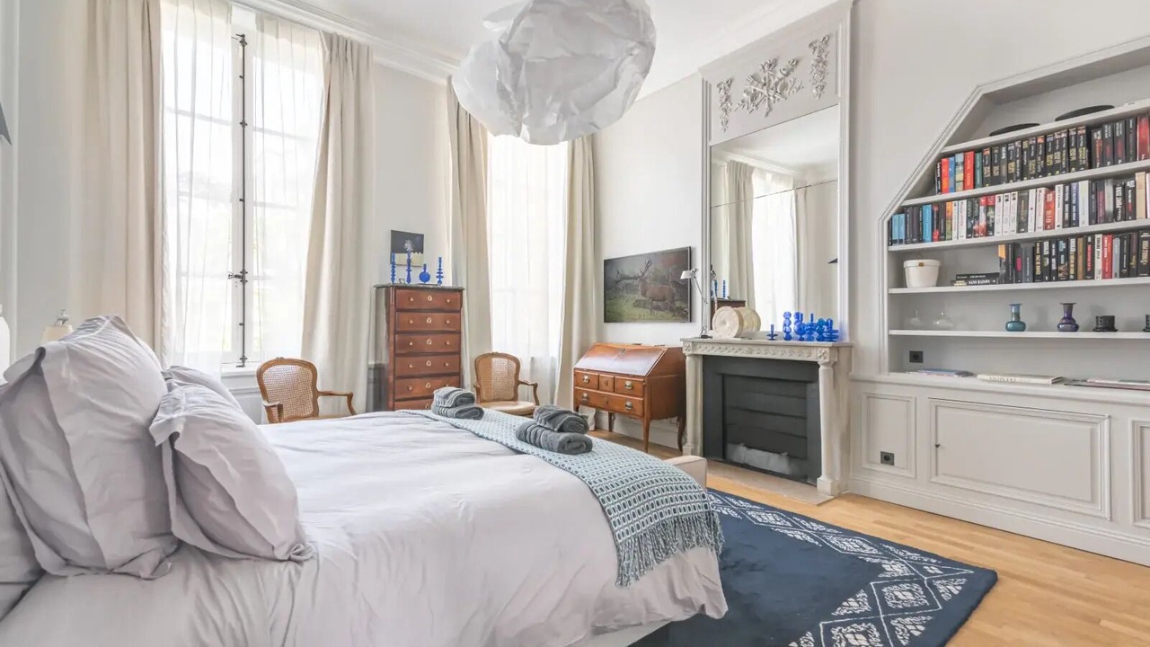 Photo of Bedroom in Notre-Dame-des-Champs