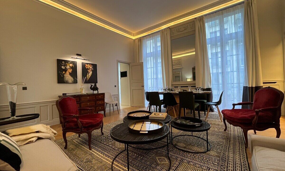 Photo of Livingroom in Notre-Dame-des-Champs